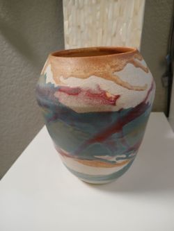 Abstract swirl glazed pottery vase
