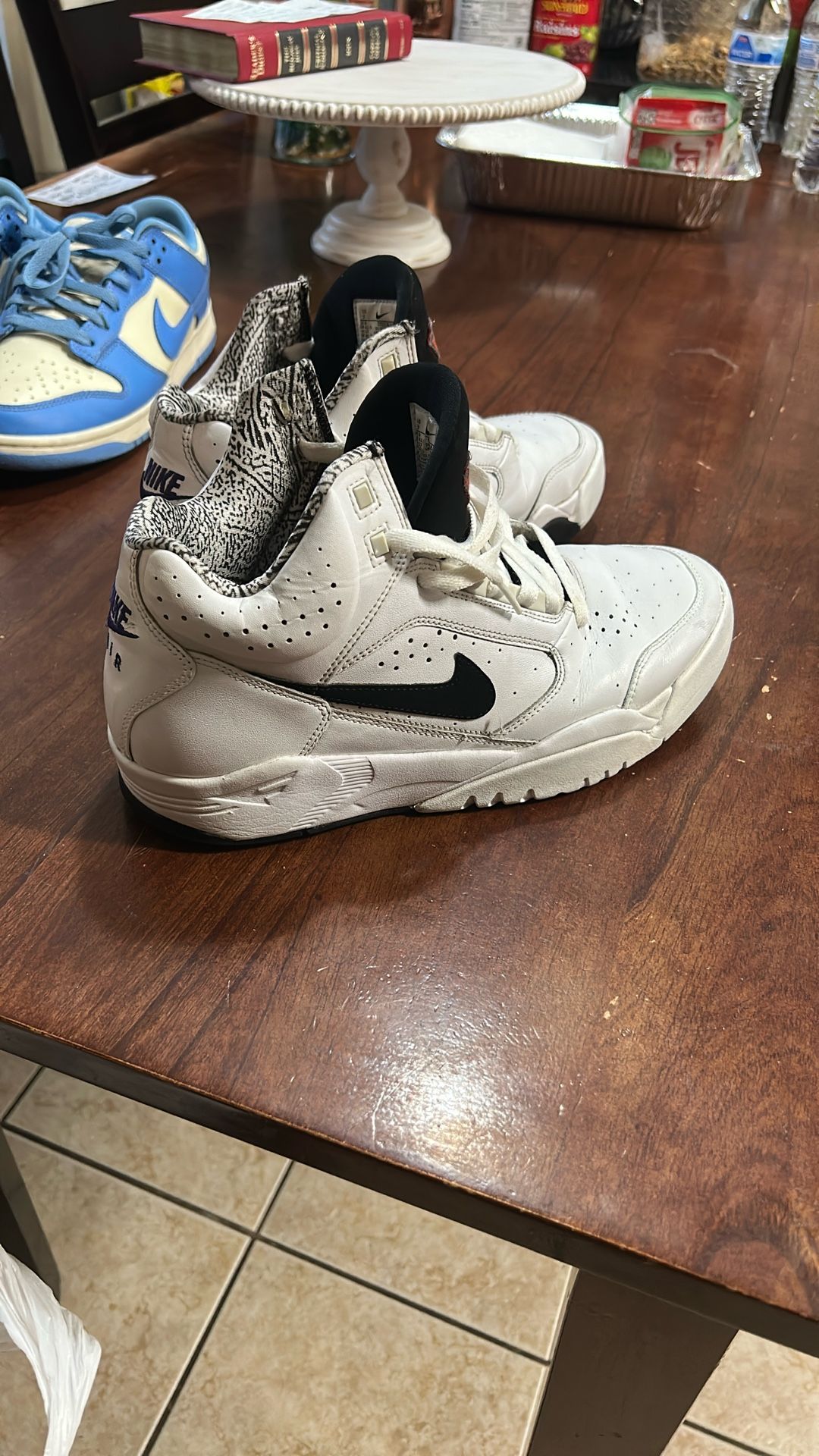Nike Air Size 9
