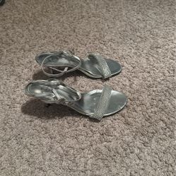 Silver Heels Size 7