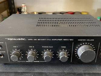 Realistic MPA 30 amplifier