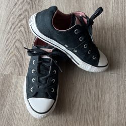Girls Converse