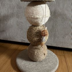 Cat Scratch Post