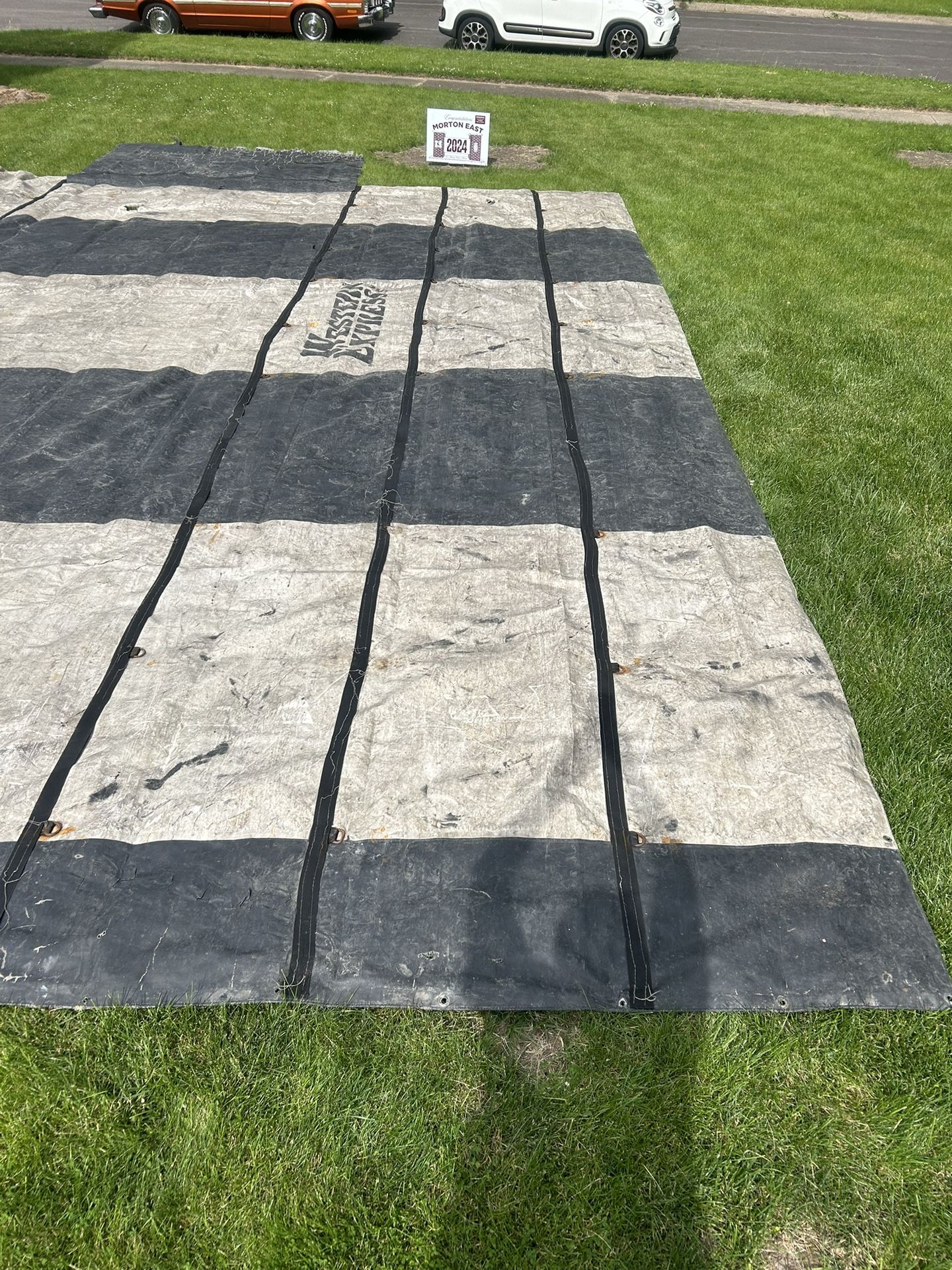 flat bed tarp 22’ x 26’