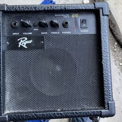 Rogue G10 10W 1x5 Guitar Combo Amp Black Tested Works 