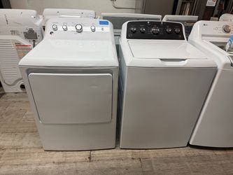 Ge Washer And Dryer Set $699