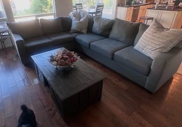 Free sectional