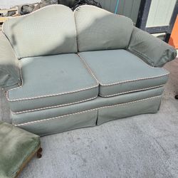 Love Seat Couch 