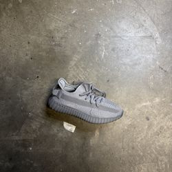 Yeezy 350 Steel Grey