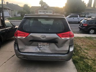 2011 Toyota Sienna