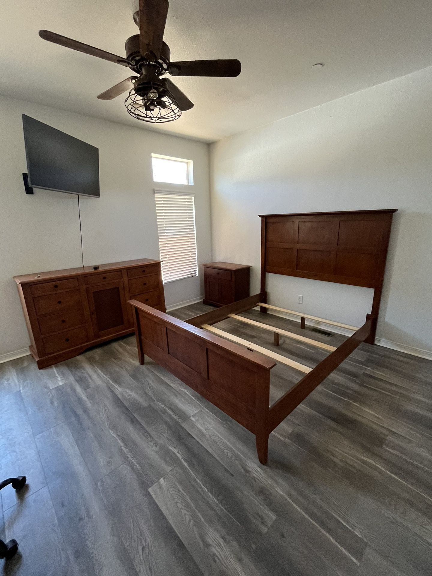 Bed frame & Dressers