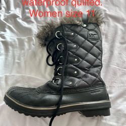 Sorel Tofino II Boots Women Size 11