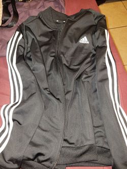 BRAND NEW ADIDAS SWEATER FOR SALE!