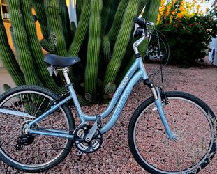 TREK - Navigator 2.0 
"Very Clean & Rides Smooth"