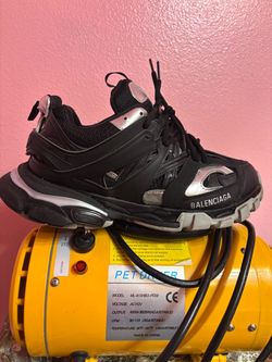 Balenciaga tracks
