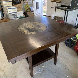 Pub Table