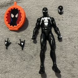 Symbiotic Spider Man Action Figure 