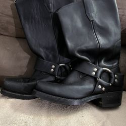 Ladies Boots