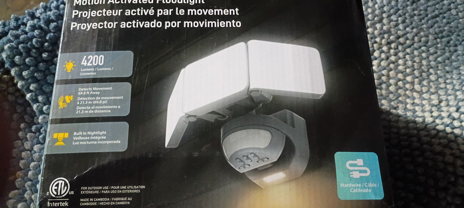 KODA Motion-activated floodlight