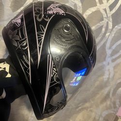 Female helmet size M