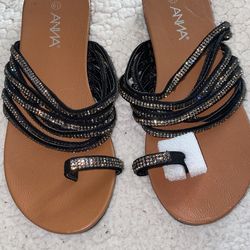 Toe In Sandals