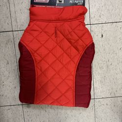 COLEMAN PET PUFFER JACKET 2 Sizes L And XL Perfect For This Days Super Warm $20 Each
