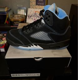 Jordan Retro 5 “Black/University Blue” (2026)(DS)