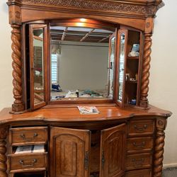 Antique Dresser With Lot Of Storage