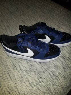 Nike Court Low 2