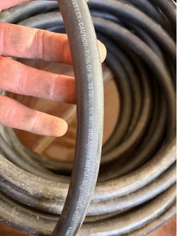 Husky 50ft Rubber Air Hose – 3/8" Diameter, 300 PSI Max