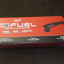 *Price Firm* Milwaukee M18 Polisher Random Orbital