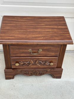 Night stand