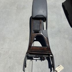 2005 Bmw X5 E53 Center Console Part