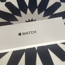 Apple Watch SE (Gen 2) 40mm Silver Aluminum, Blue Sport Band