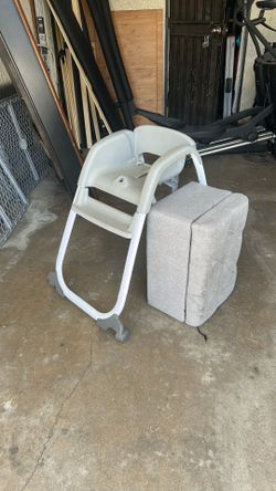 High chair - Free