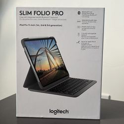 Logitech Slim Folio Pro Backlit Bluetooth Keyboard Case