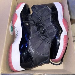 Jordan 11 Retro Playoffs Bred (2019)