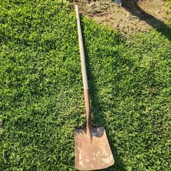 Flat Shovel