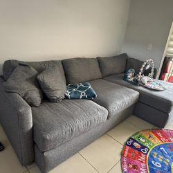 Sectional Couch 