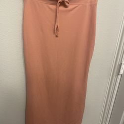 A Lyne Womens Long Salmon Colored Skirt, Size 2