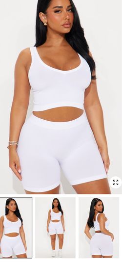 New Fashion Nova White Seamless Tank And Biker Short Set