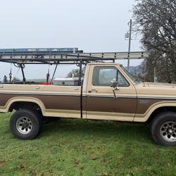 1985 Ford  F250 Auto M, 4x4 Locking Hubs 