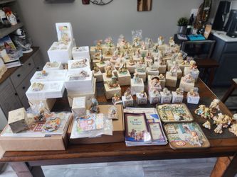 Cherished Teddies figurines