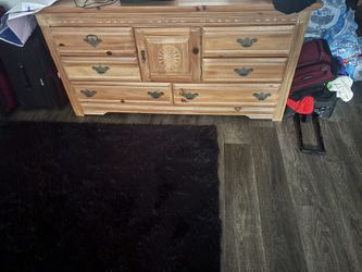 Oakwood Dresser