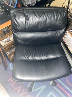 Wide Office ( very comfortable)