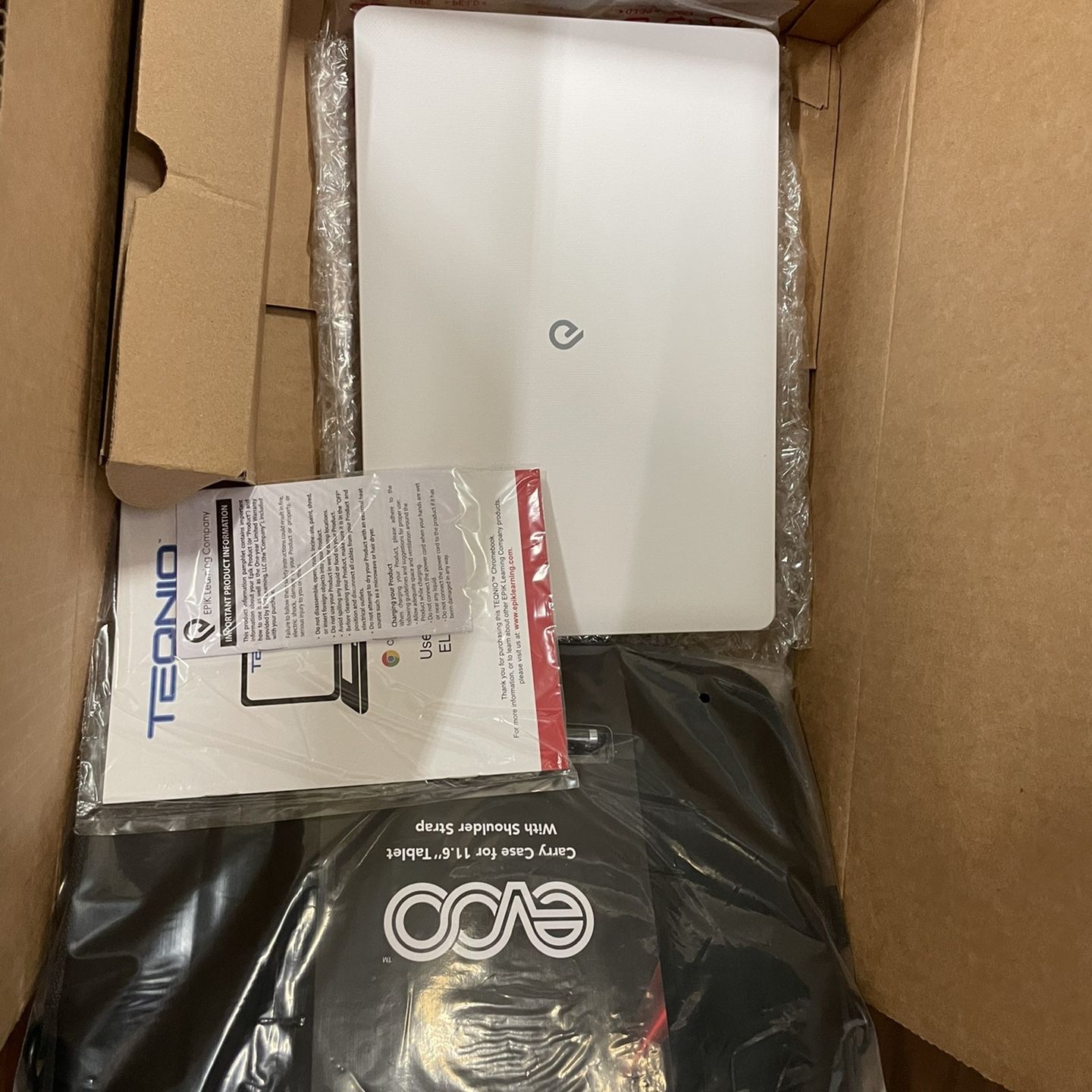 Brand New Epik 11.6″ Chromebook 1.8GHz 4GB 32GB SSD White