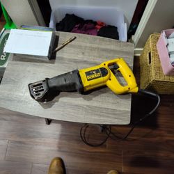 De WaLt Dw304P 1 1/8" Stroke (29mm)