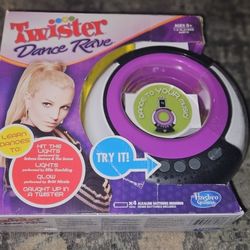 Twister Dance Rave 2012 Britney Spears Edition by Hasbro Gaming BRAND NEW IN BOX