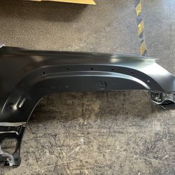 06-09 Toyota 4Runner Fender