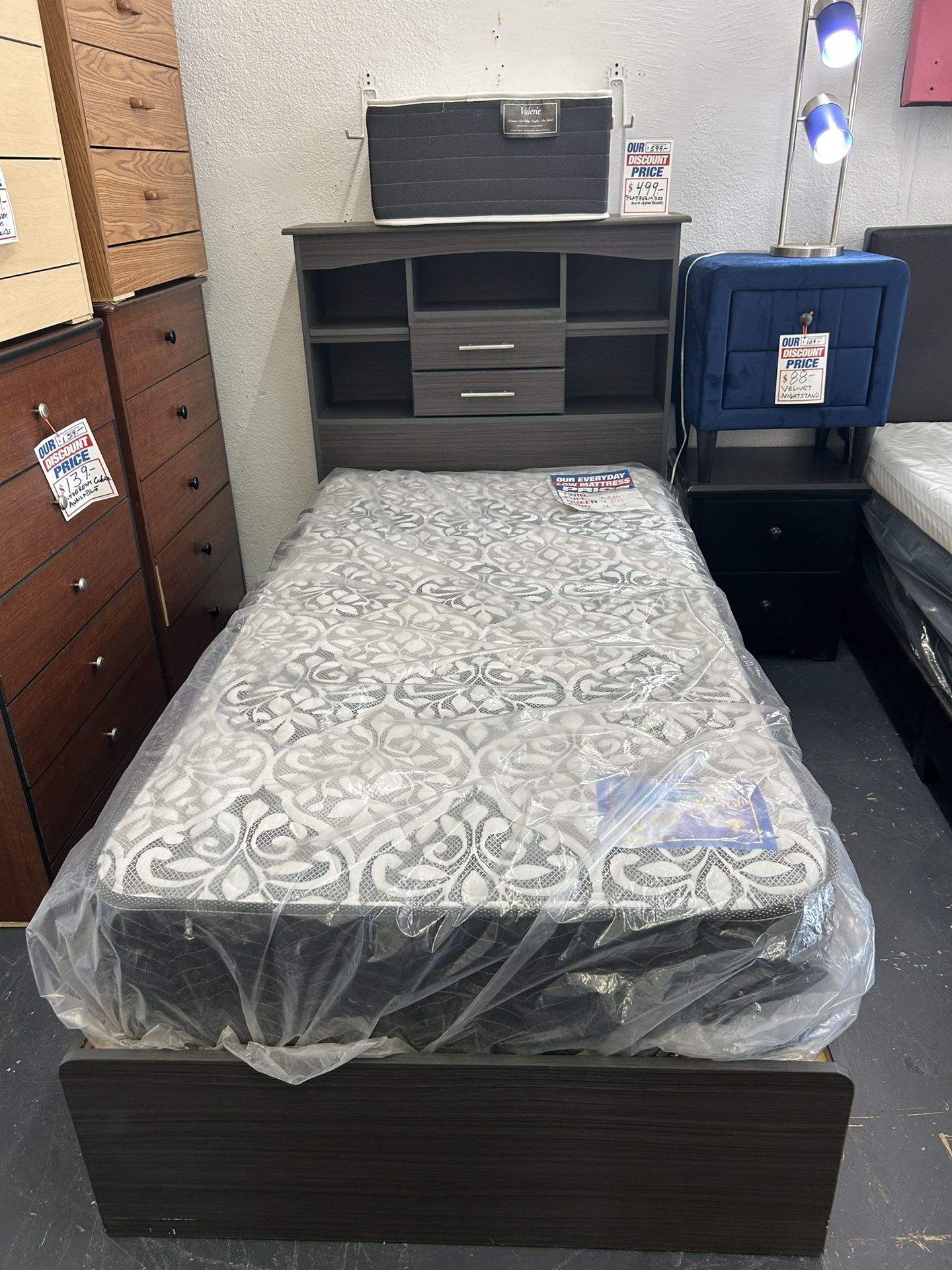 Twin Platform Bed With Drawers And Bookcase Headboard