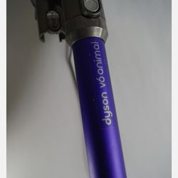 Dyson v6
